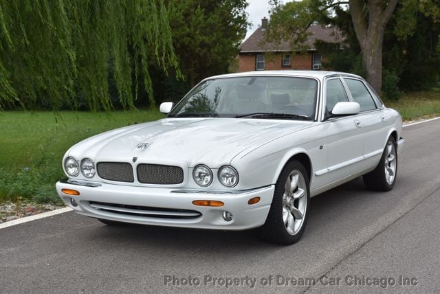 jaguar xj series 2000 SAJDA15B5YMF17687 image jaguar xj series 2000 SAJDA15B5YMF17687 image